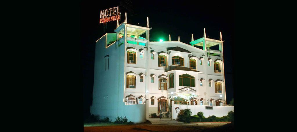 Hotel Ishan Villa Amritsar Buitenkant foto